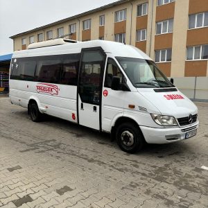 Mercedes-Benz Sprinter 15 Locuri